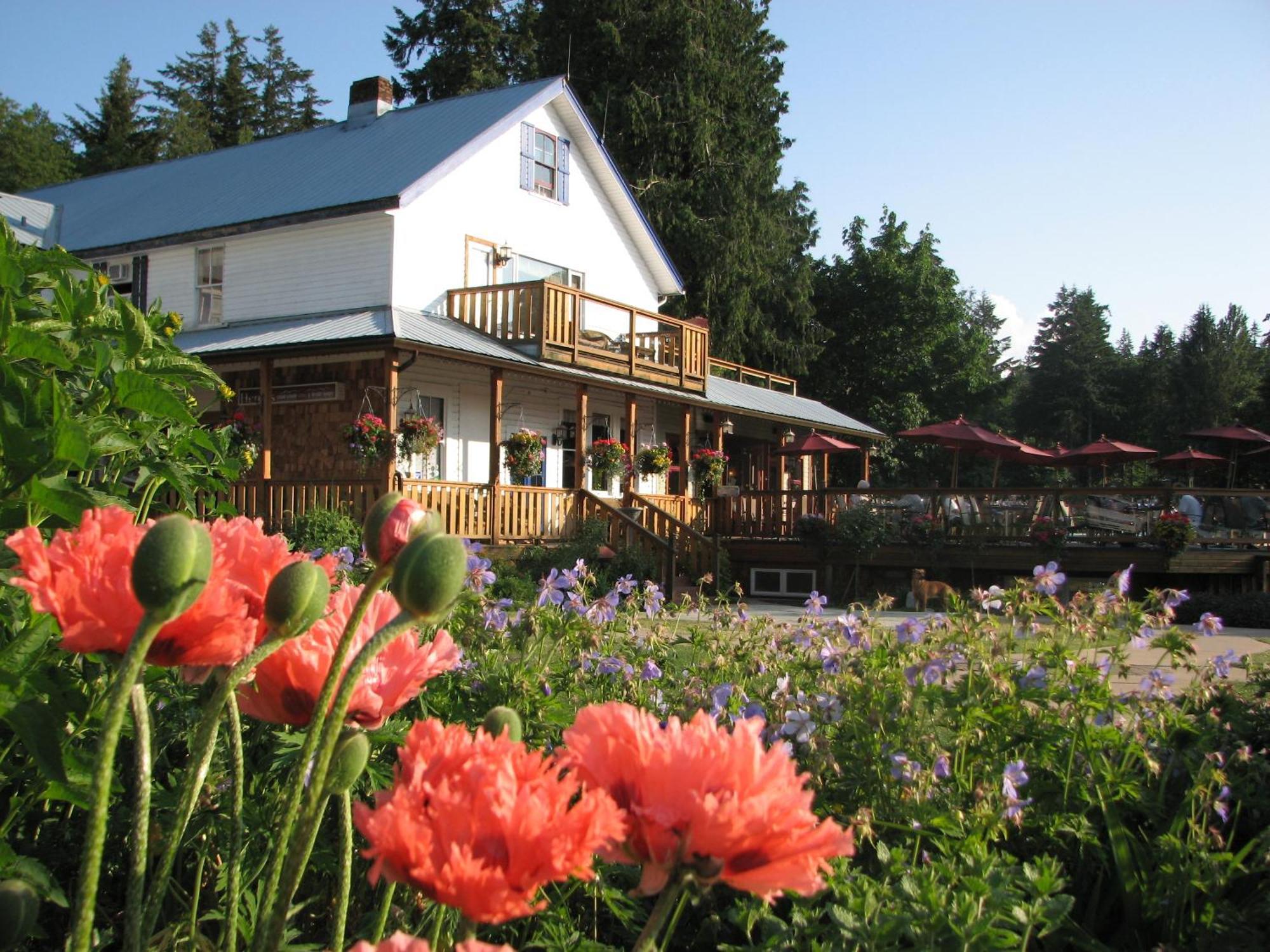 Heriot Bay Inn Zewnętrze zdjęcie