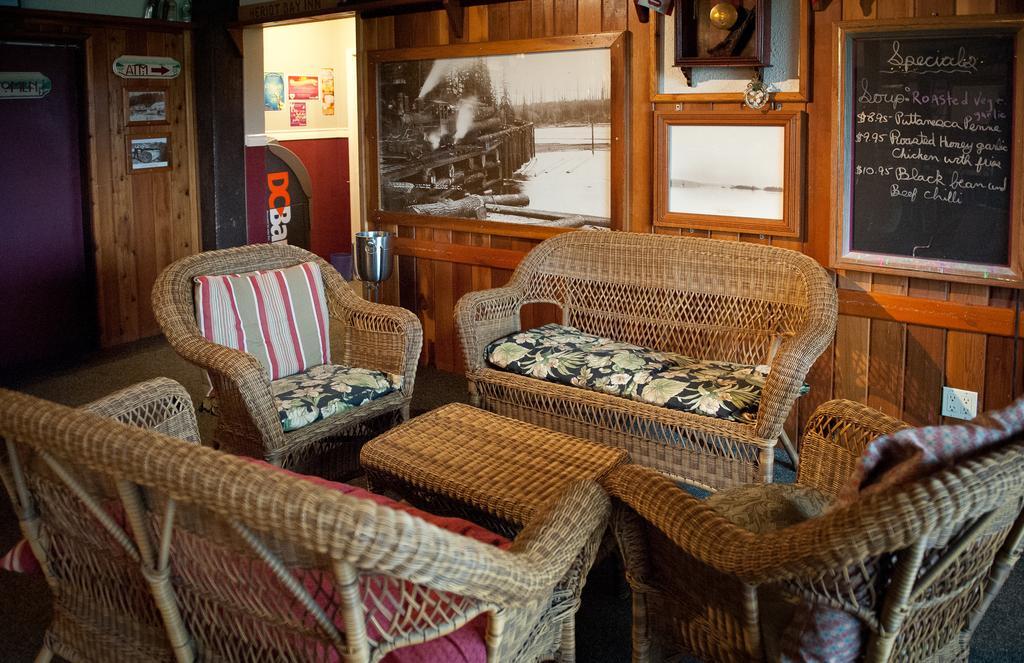 Heriot Bay Inn Zewnętrze zdjęcie